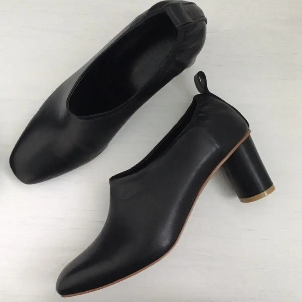 lamel pumps black